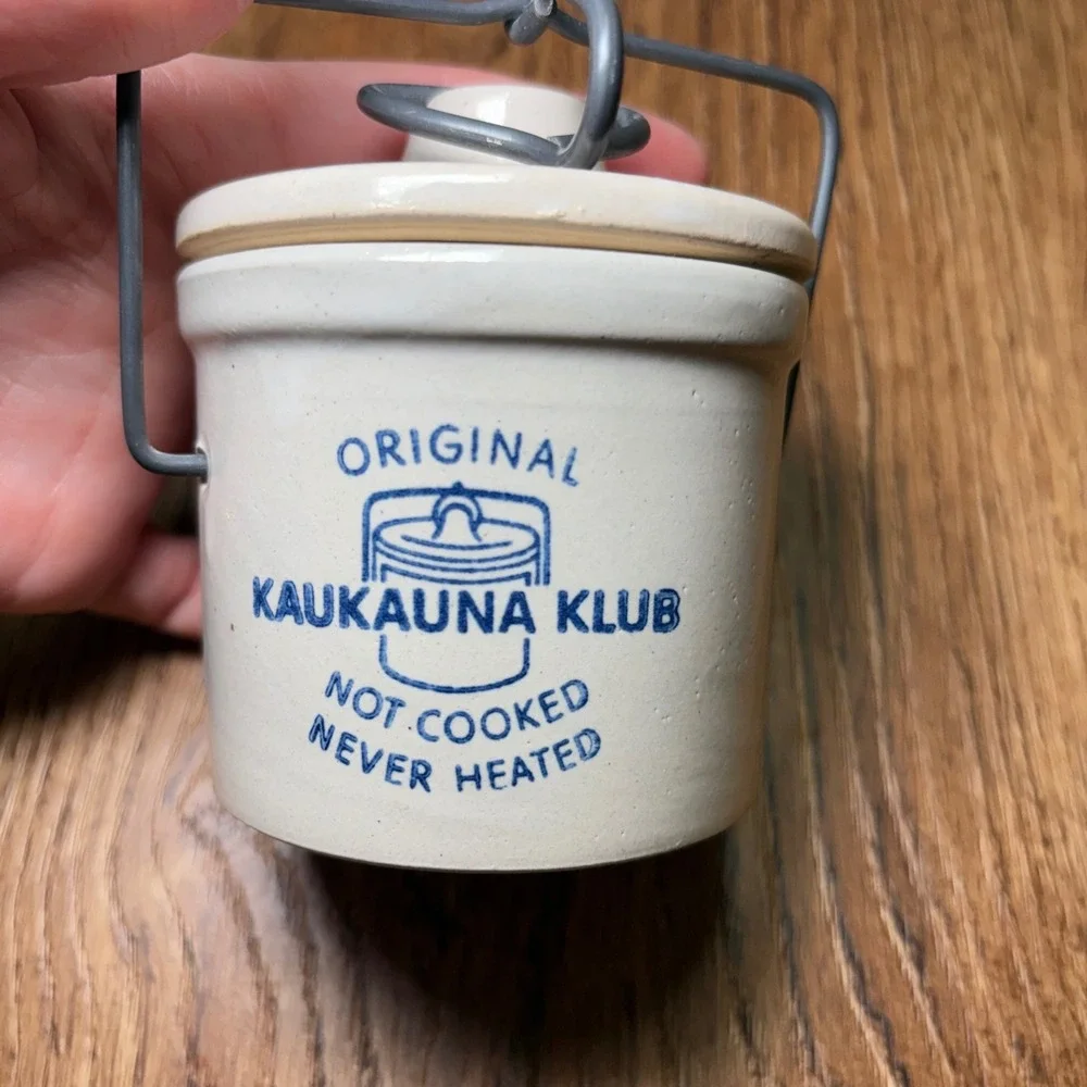 1950s Kaukauna Klub Stoneware Wisconsin Cheese Crock Wire Bail & Lid Vintage